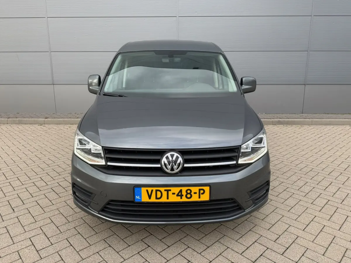 2.0 TDI L1H1 BMT Exclusive Edition Automaat EURO 6 - Airco - Navi - Cruise
