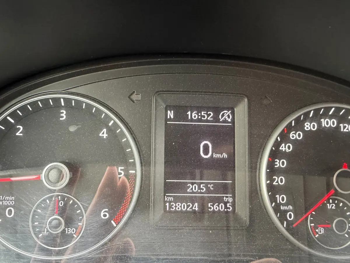 2.0 TDI L1H1 BMT Exclusive Edition Automaat EURO 6 - Airco - Navi - Cruise