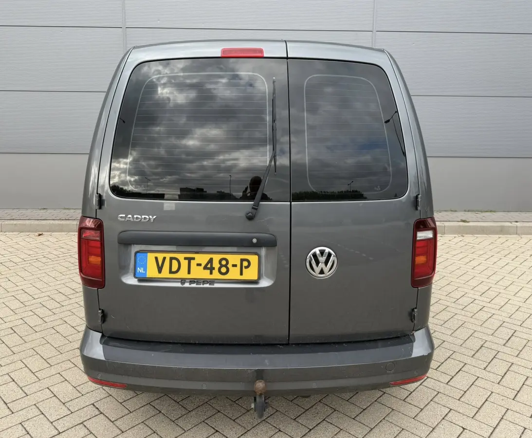 2.0 TDI L1H1 BMT Exclusive Edition Automaat EURO 6 - Airco - Navi - Cruise