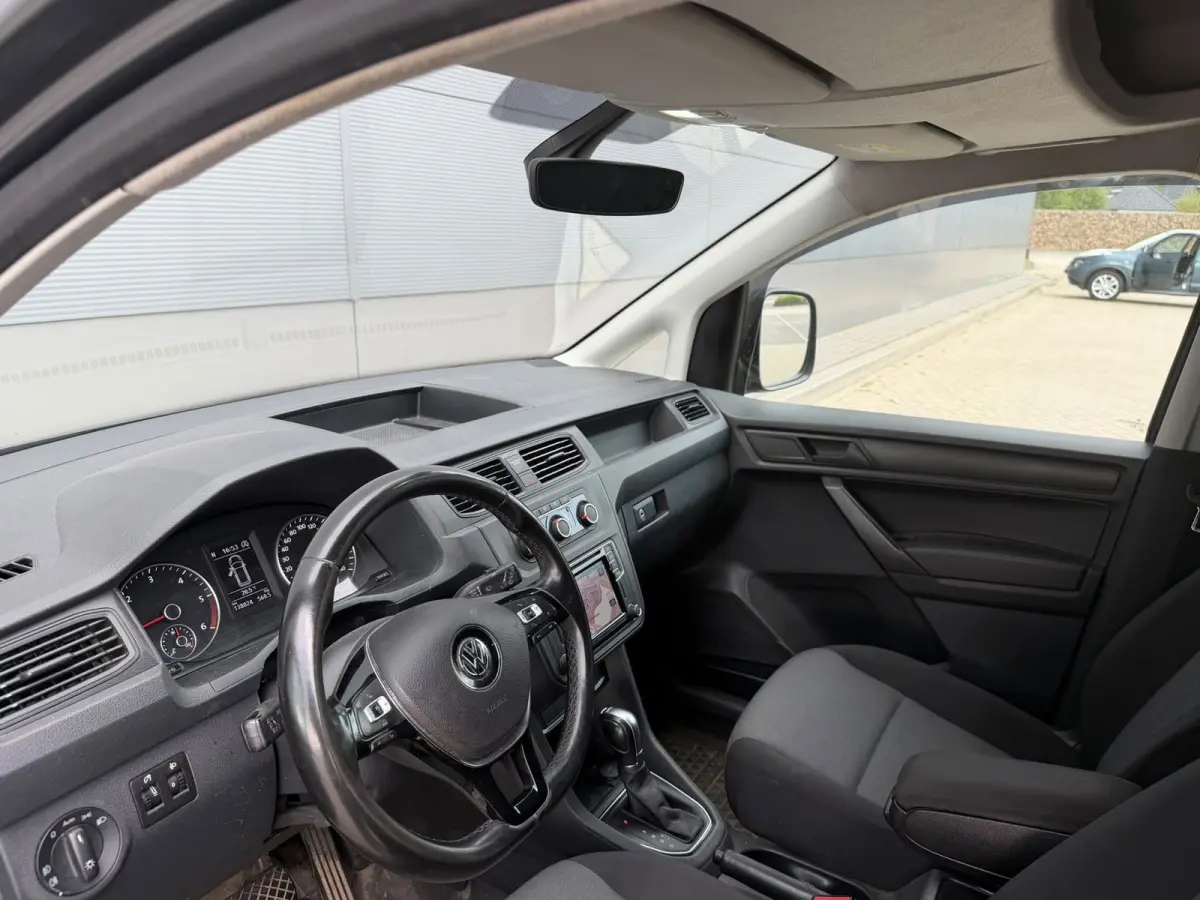 2.0 TDI L1H1 BMT Exclusive Edition Automaat EURO 6 - Airco - Navi - Cruise