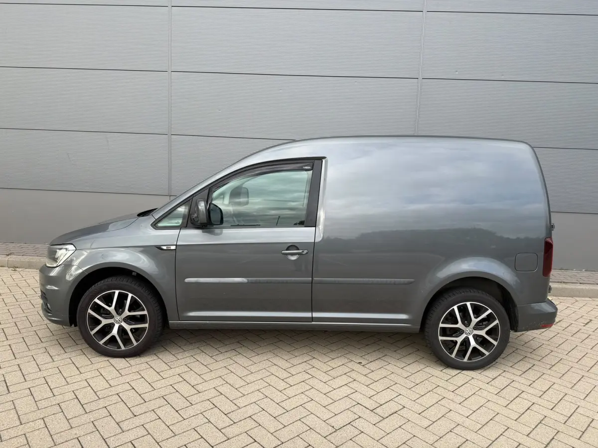2.0 TDI L1H1 BMT Exclusive Edition Automaat EURO 6 - Airco - Navi - Cruise