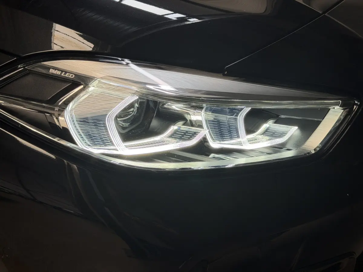 118i Executive M-Sport |Pano|Harman-Kardon|HUD|Camera|M-Stoelen|NAP