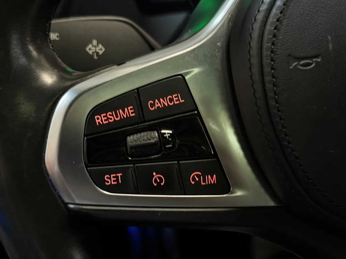 118i Executive M-Sport |Pano|Harman-Kardon|HUD|Camera|M-Stoelen|NAP