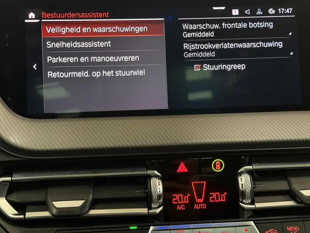 118i Executive M-Sport |Pano|Harman-Kardon|HUD|Camera|M-Stoelen|NAP