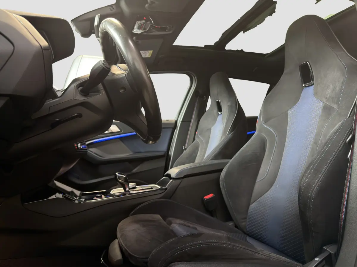 118i Executive M-Sport |Pano|Harman-Kardon|HUD|Camera|M-Stoelen|NAP