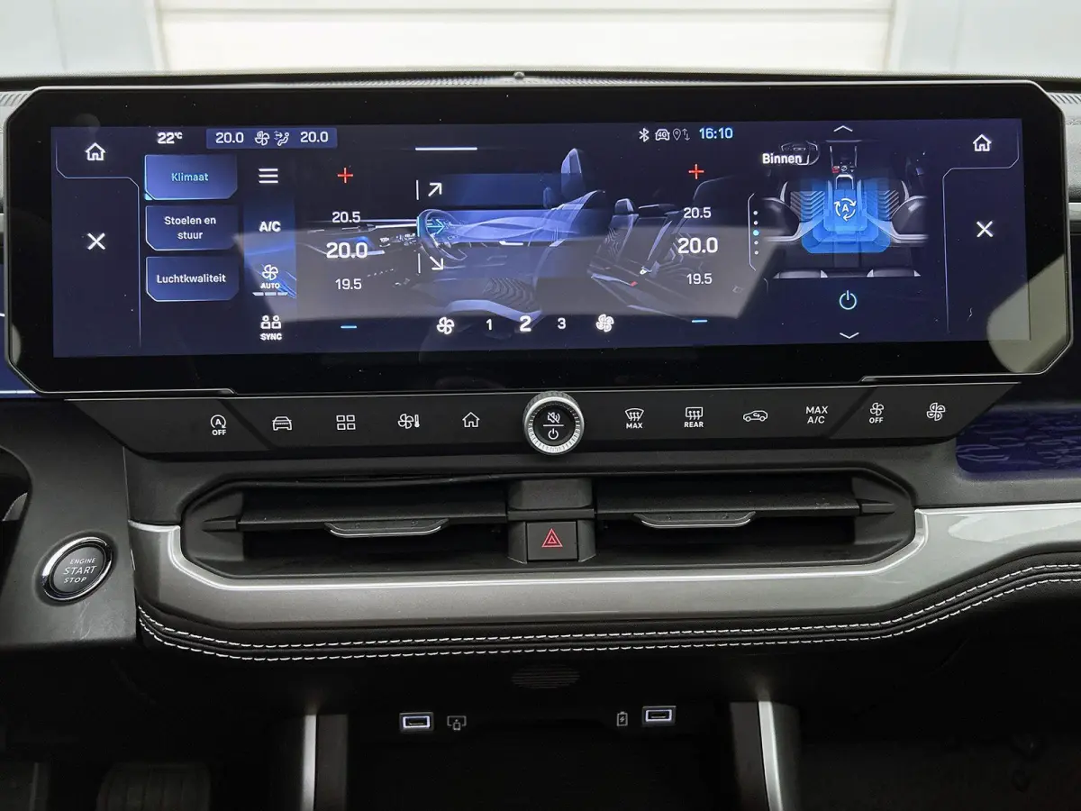 1.2 145pk e-Hybrid Firs Edition Automaat | Schuif-/Kanteldak | Elektrisch Verstelb. Bestuurdersstoel | 360 Camera | Navigatie | Adaptieve Cruise Control | Elektrische Klep |