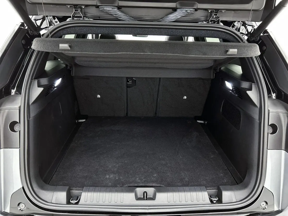 1.2 145pk e-Hybrid Firs Edition Automaat | Schuif-/Kanteldak | Elektrisch Verstelb. Bestuurdersstoel | 360 Camera | Navigatie | Adaptieve Cruise Control | Elektrische Klep |