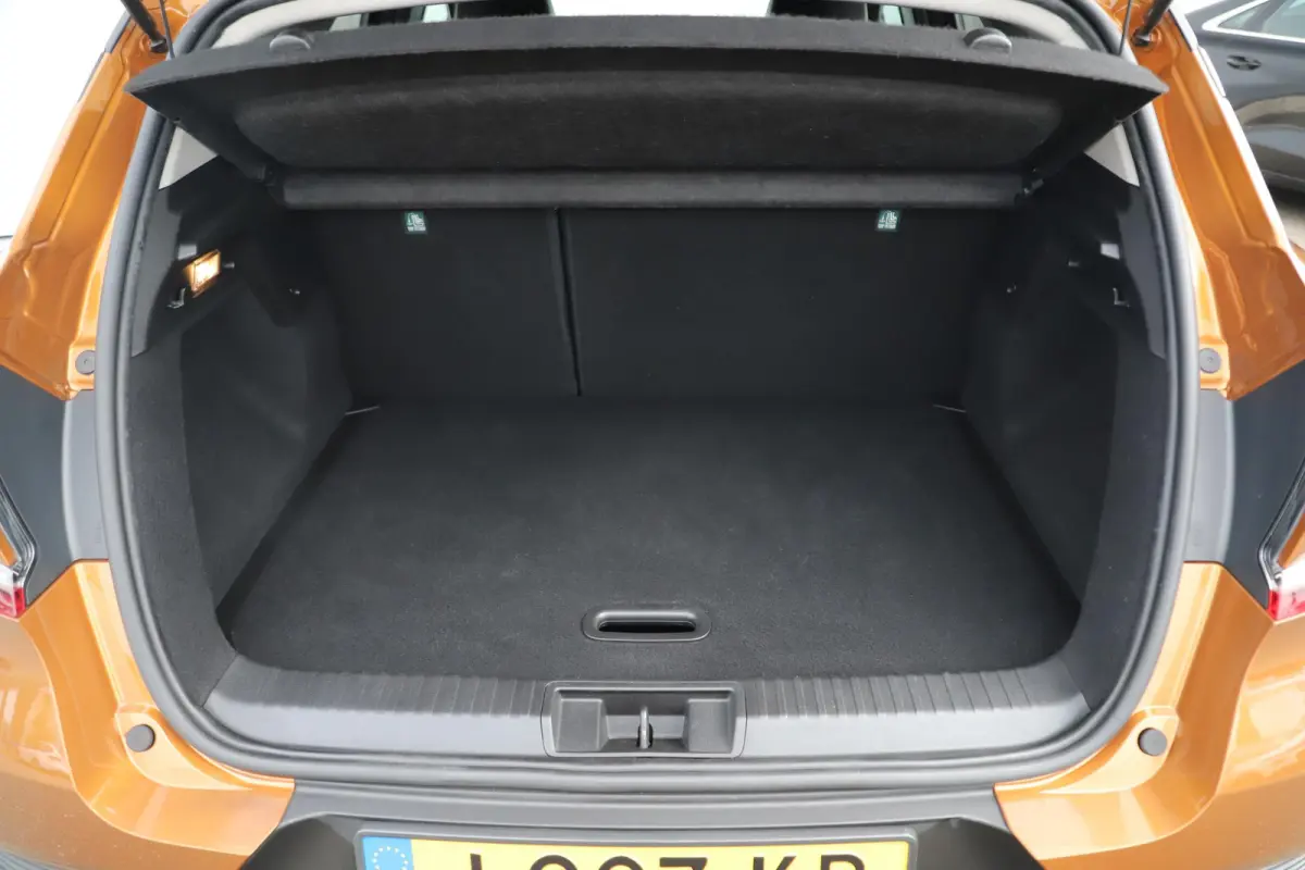 1.3 TCe 130 Intens 130PK Automaat Half Leder Navigatie Achteruitrijcamera