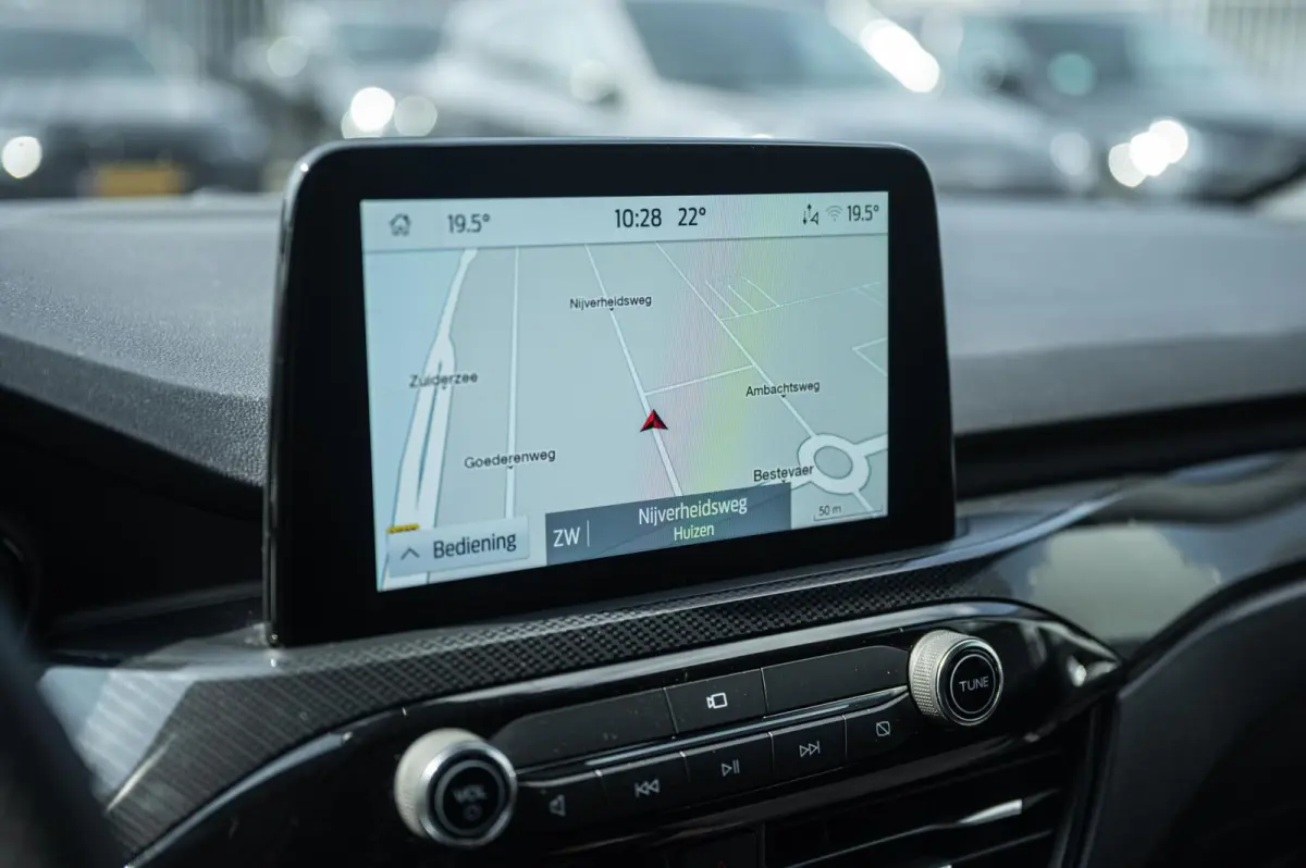 2.5 PHEV ST-Line X PANO TREKHAAK ADAPTIVE CRUISE HEAD UP CAMERA STUURVERWARMING B&O