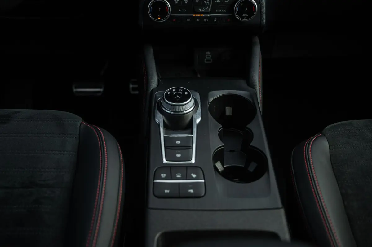2.5 PHEV ST-Line X PANO TREKHAAK ADAPTIVE CRUISE HEAD UP CAMERA STUURVERWARMING B&O
