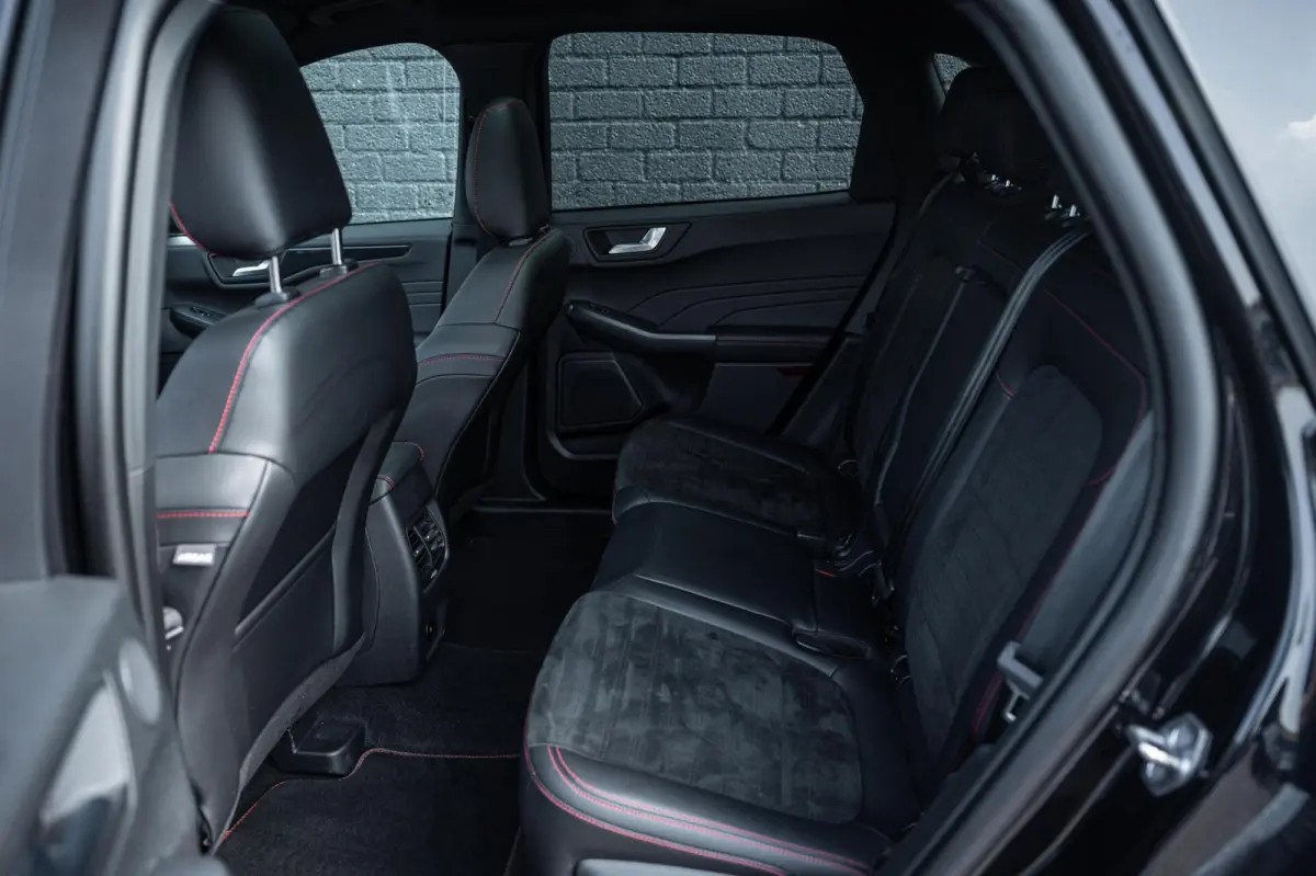 2.5 PHEV ST-Line X PANO TREKHAAK ADAPTIVE CRUISE HEAD UP CAMERA STUURVERWARMING B&O