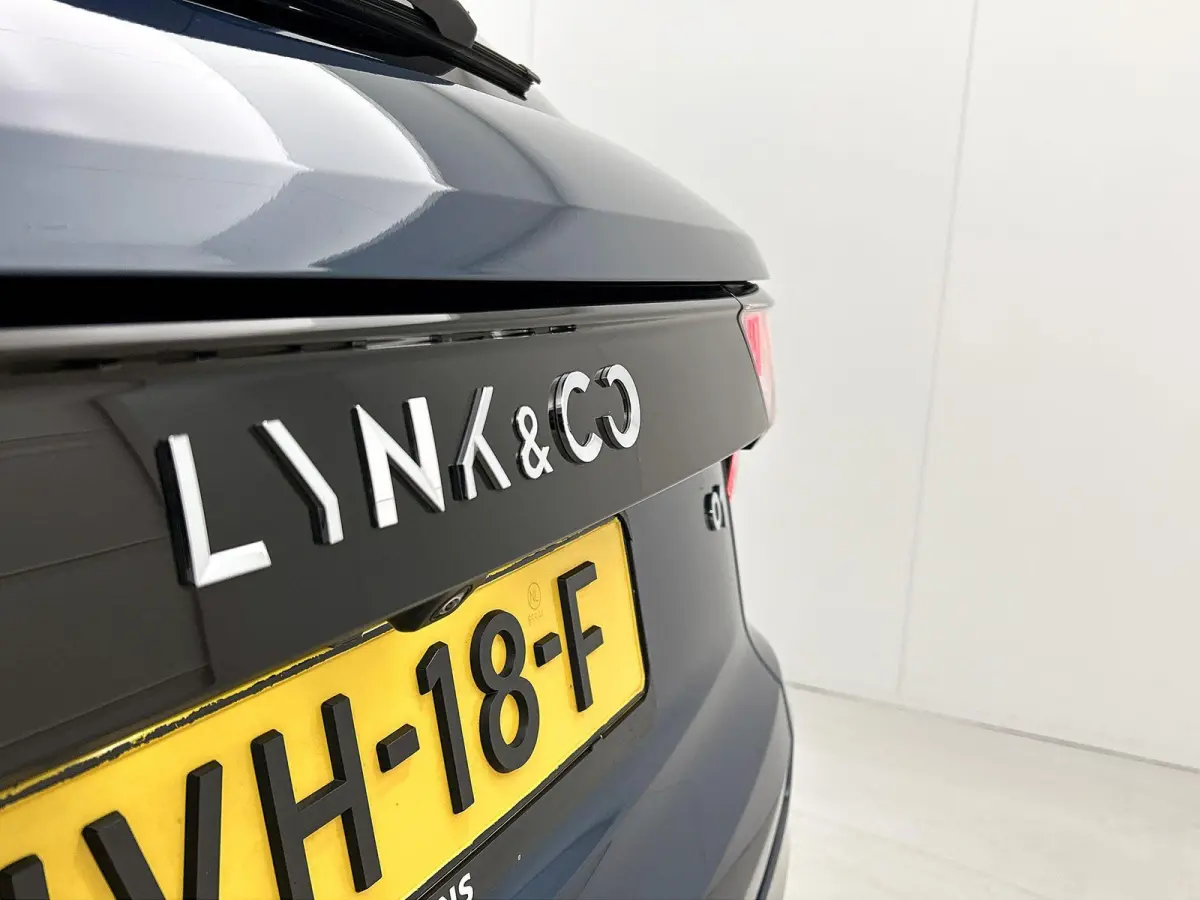 1.5 263pk Automaat | Elektrische Achterklep | Schuif- / Kanteldak | Camera | Elektrisch Bedienbare Bestuurdersstoel | Keyless Entry/Start | Apple Carplay/Android Auto |