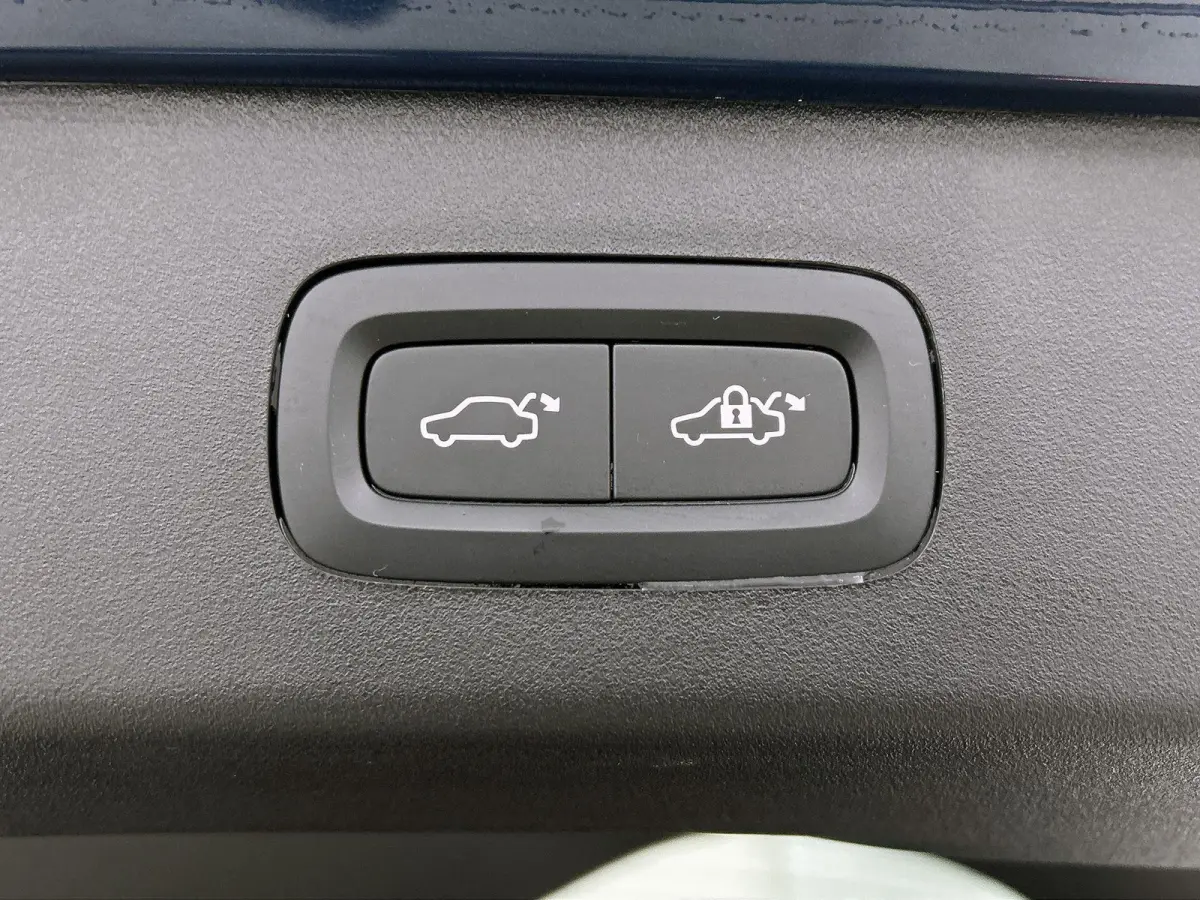 1.5 263pk Automaat | Elektrische Achterklep | Schuif- / Kanteldak | Camera | Elektrisch Bedienbare Bestuurdersstoel | Keyless Entry/Start | Apple Carplay/Android Auto |