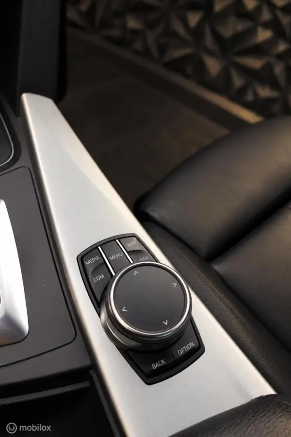 318i Edition M Sport Shadow High Executive