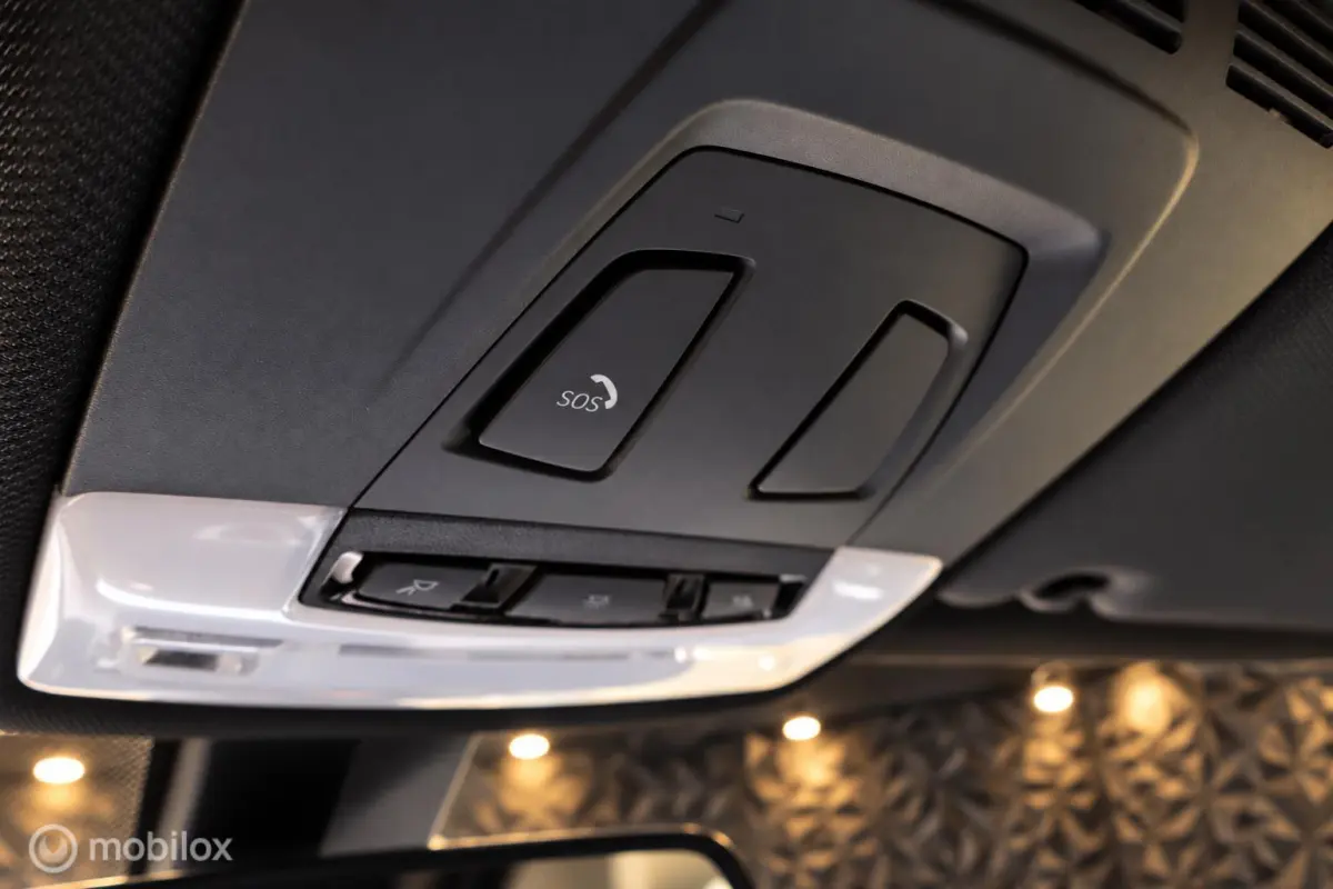 318i Edition M Sport Shadow High Executive