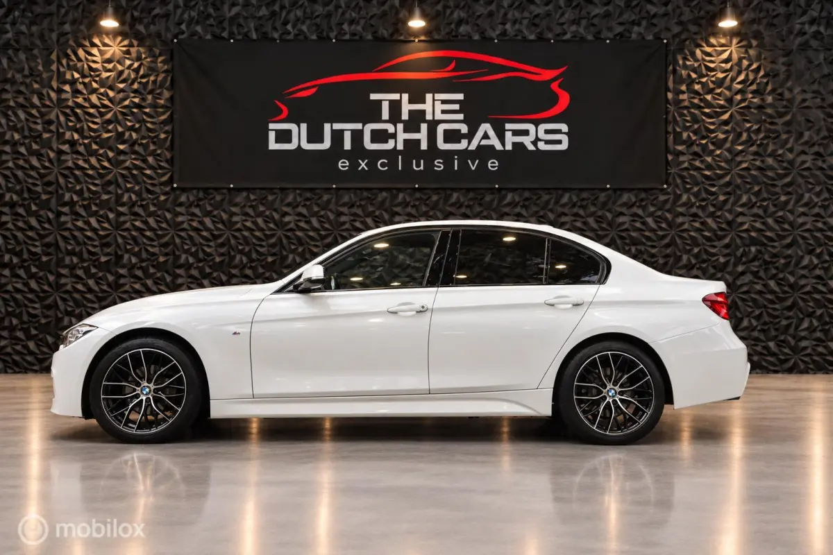 318i Edition M Sport Shadow High Executive