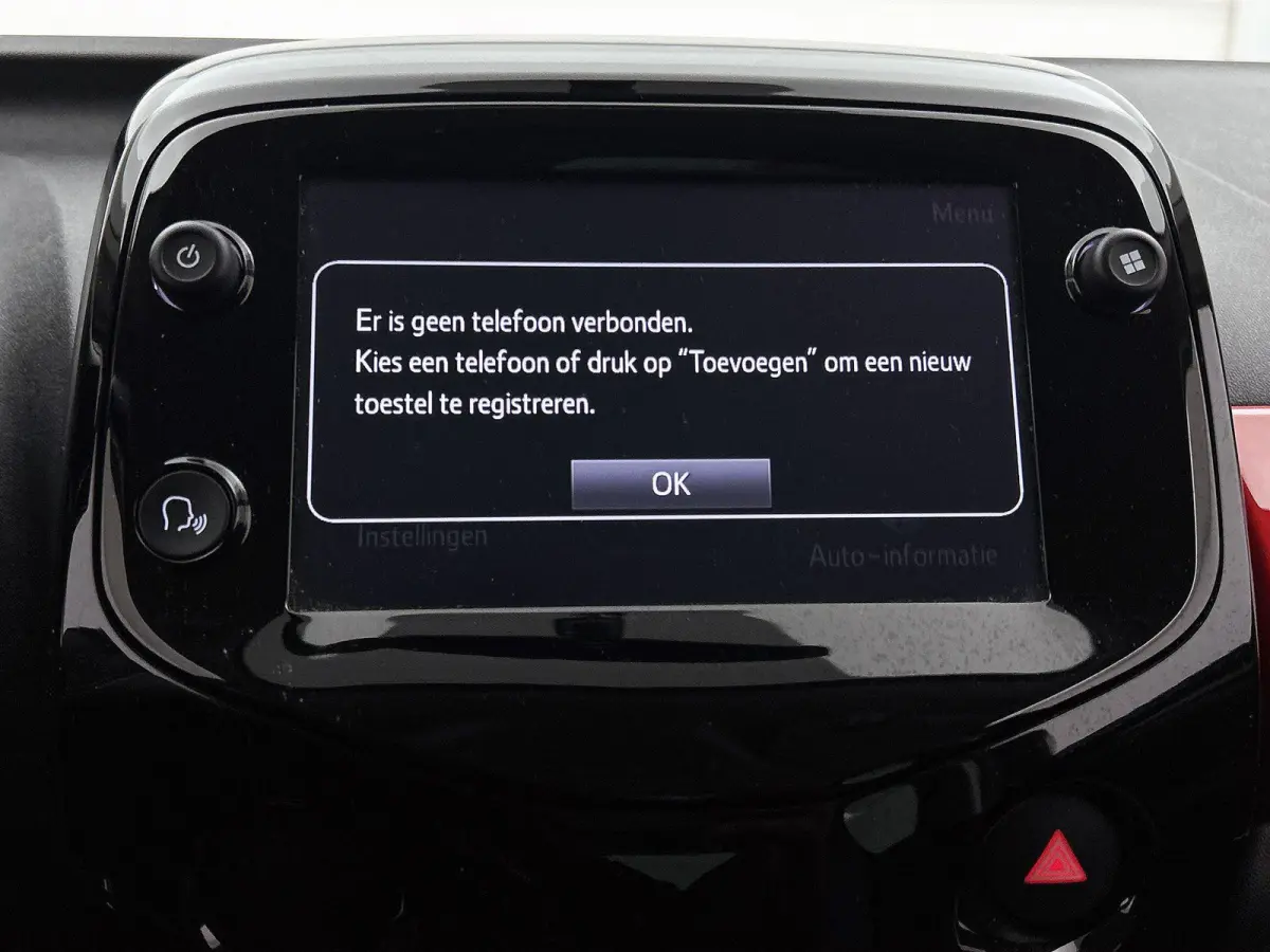 1.0 72pk JCC+ | LAGE KM | Apple Carplay/Android Auto | Climate Control | Begrenzer | 15"LMV | Camera |