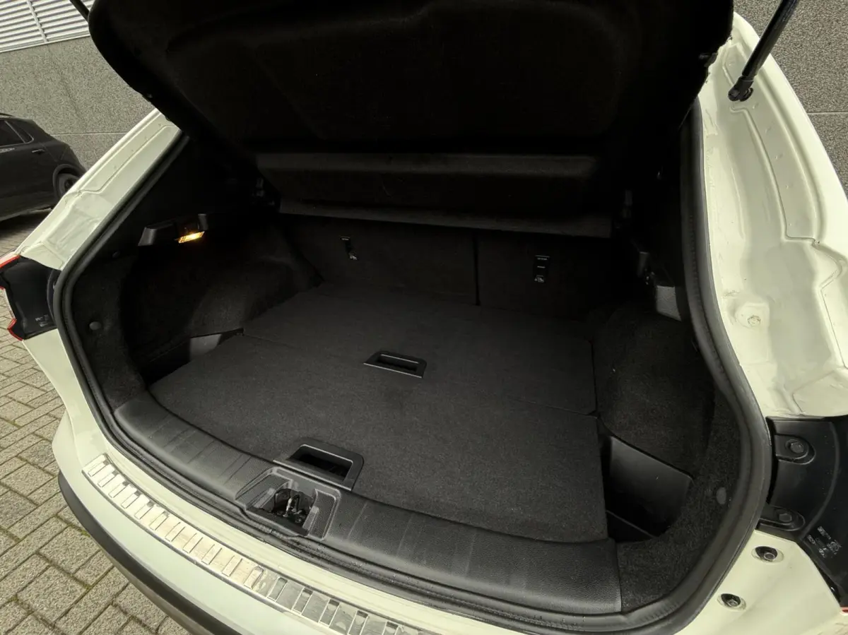1.2 Tekna+ |Pano 360° Keyless Trekhaak Navi