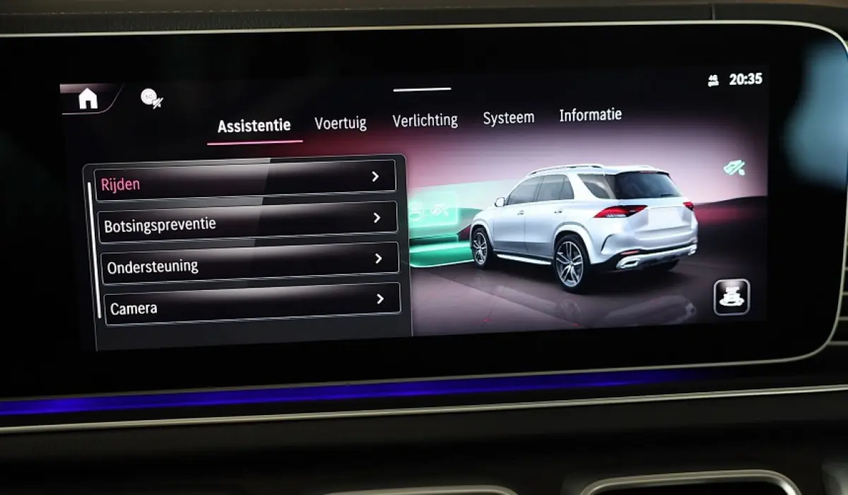 400 e 4MATIC AMG 63 Look / Massage / Softclose / Head Up / Leder / 360 Camera / Memory / 23 Inch / Led