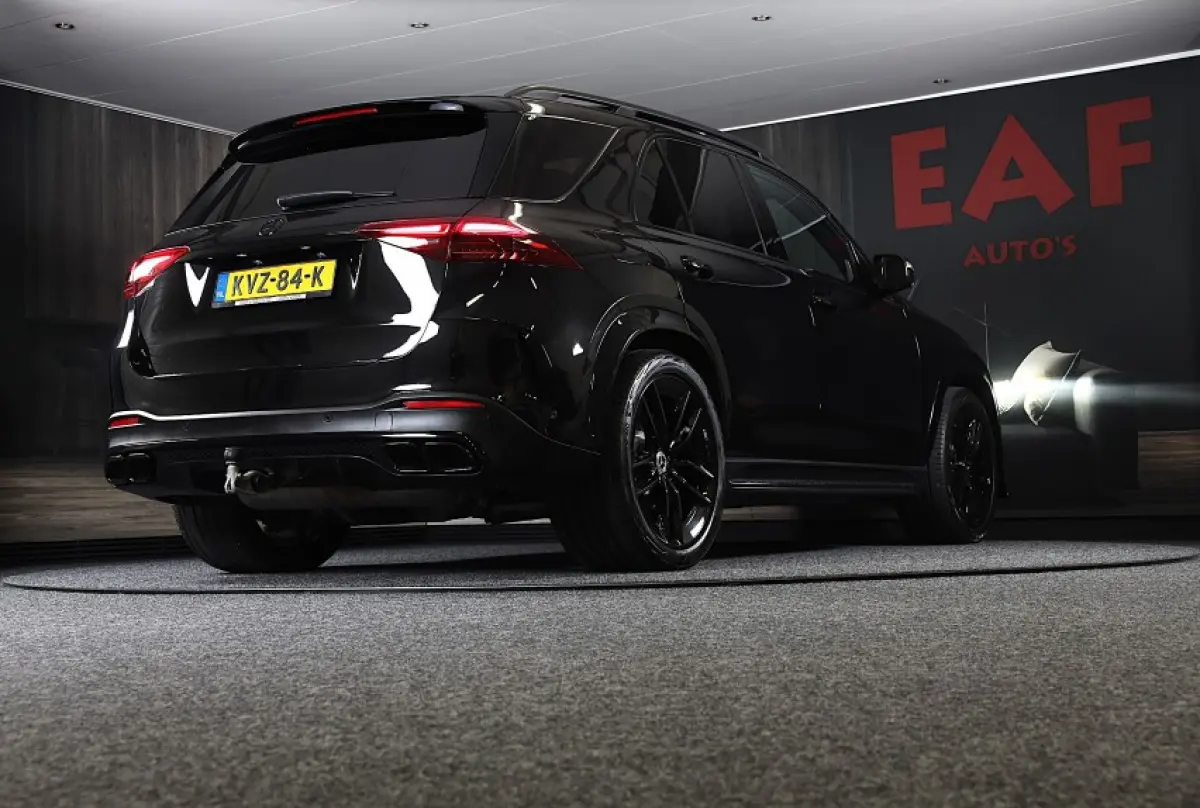 400 e 4MATIC AMG 63 Look / Massage / Softclose / Head Up / Leder / 360 Camera / Memory / 23 Inch / Led