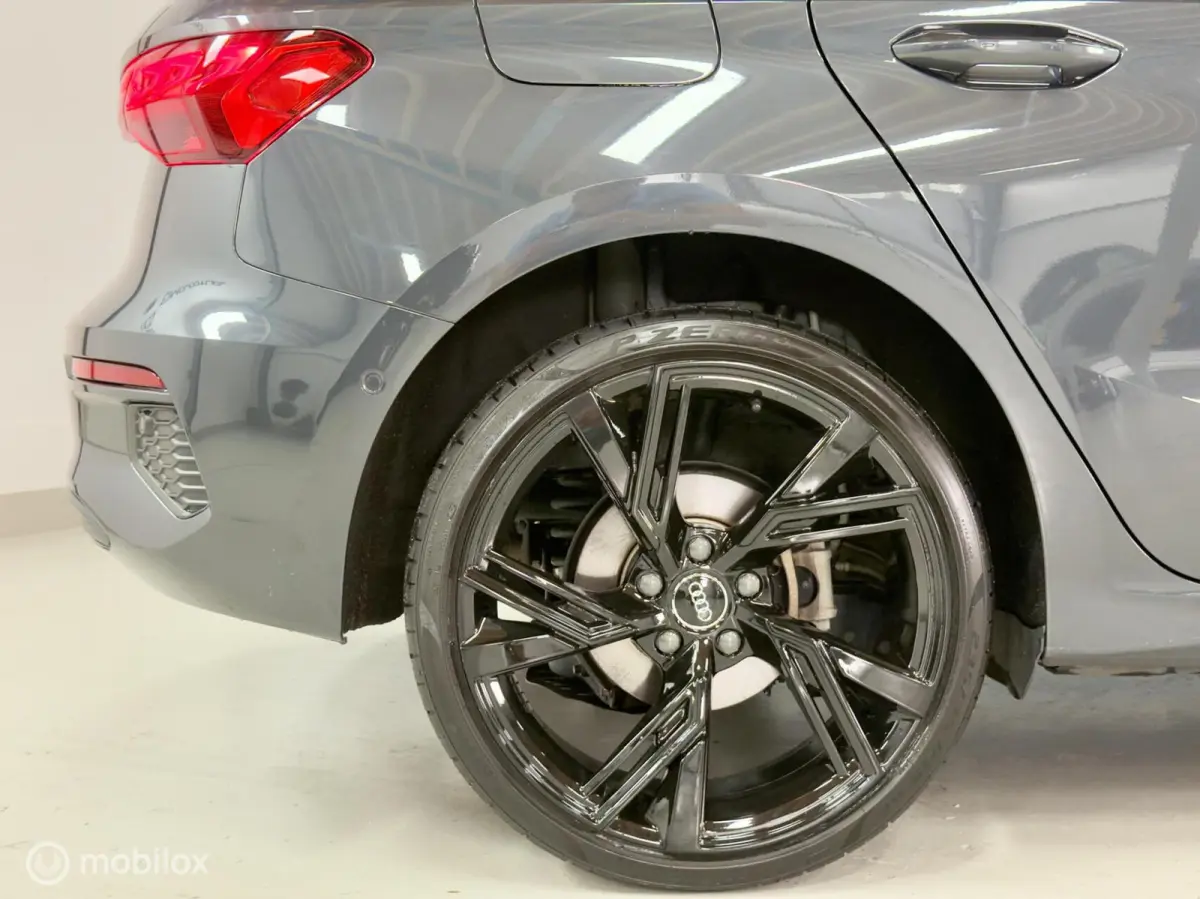 40 TFSI e S Line | Pano | 360 | ACC | Stoelverwarming | 19" | Virtual Cockpit Plus | Keyless | Drive Select | 204PK