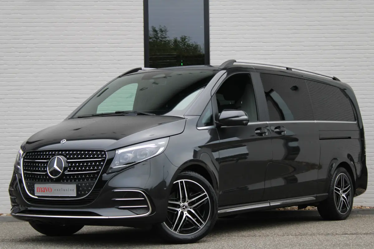 300d / XXL / AMG / DC / 4-Matic / Luchtvering / Elec Stoel / Burmester / NIEUWSTAAT