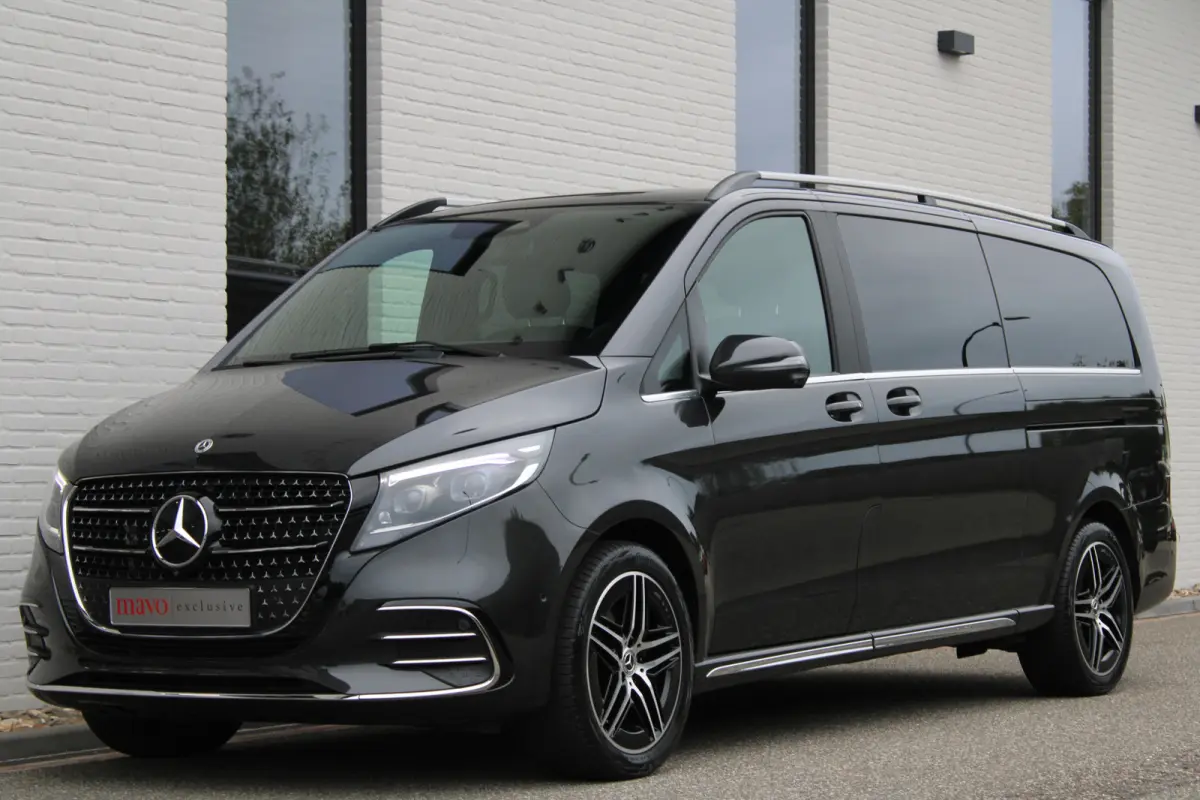 300d / XXL / AMG / DC / 4-Matic / Luchtvering / Elec Stoel / Burmester / NIEUWSTAAT