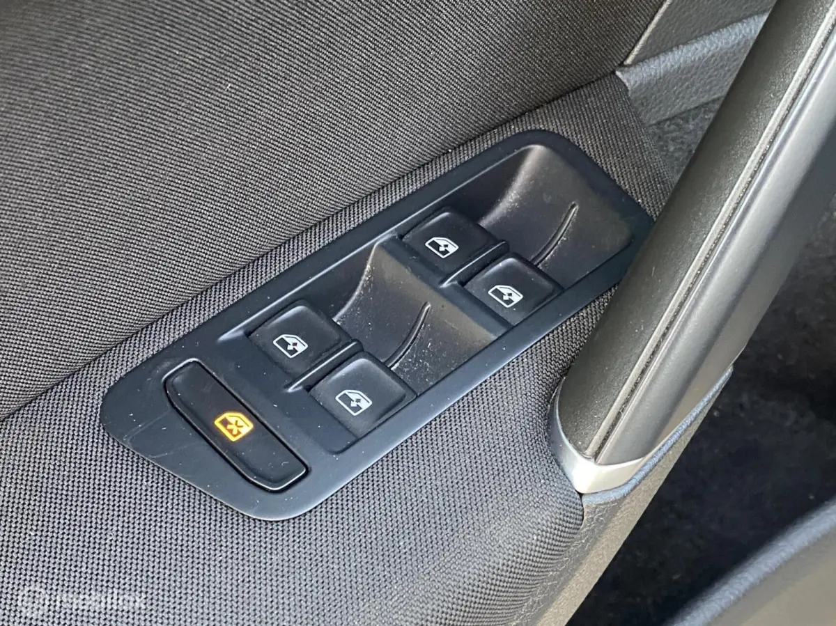 1.0 TSI (116pk) /Clima/Navi/PDC/Cc