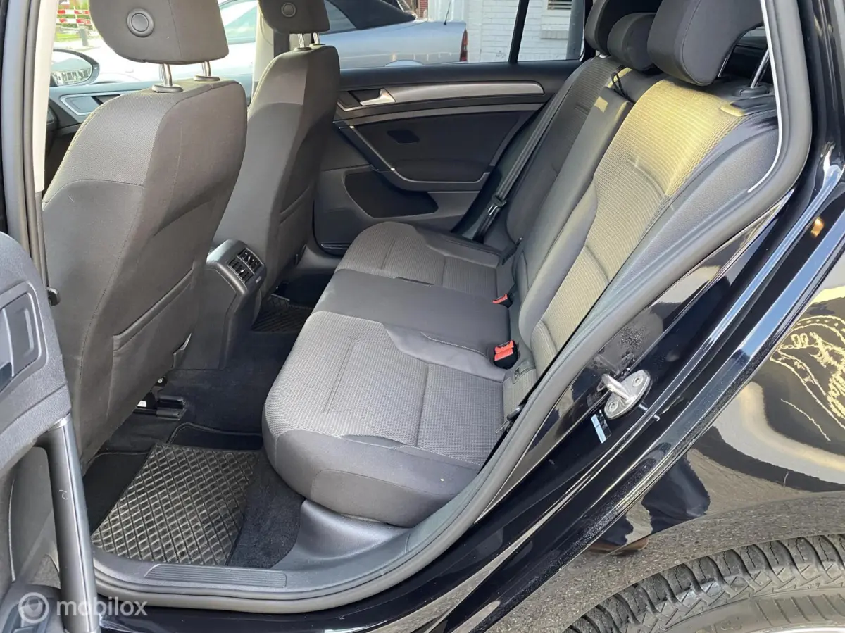 1.0 TSI (116pk) /Clima/Navi/PDC/Cc