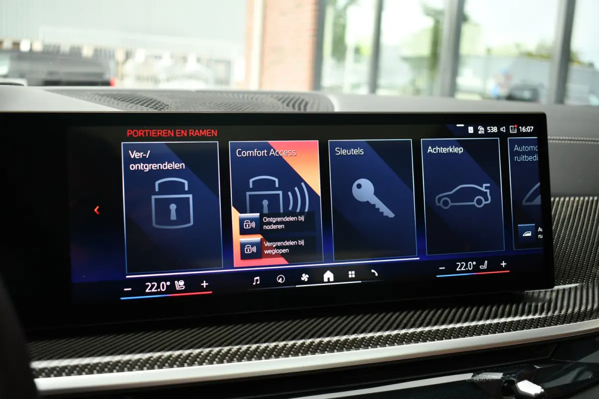 xDrive50e M-Sport Frozen-grey Pano Trekh Massage ACC 360 HUD 4WS Soft-close H/K
