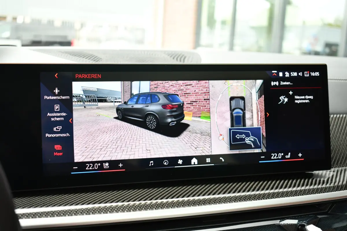 xDrive50e M-Sport Frozen-grey Pano Trekh Massage ACC 360 HUD 4WS Soft-close H/K