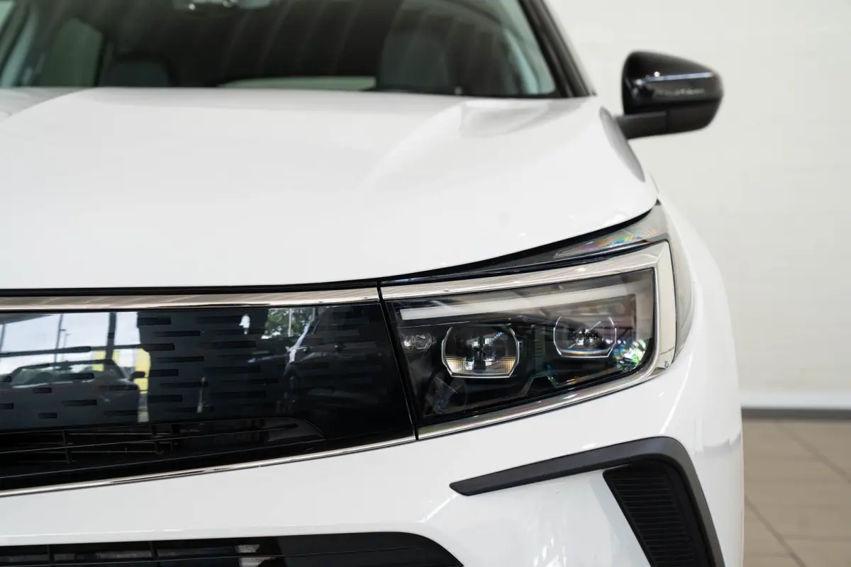 1.6 Turbo Plug-In Hybrid 4x4 Business Elegance | Trekhaak | Alcantara | Stoel & Stuurverwarming | Camera | Climate Controle | Navigatie | Apple Carplay & Android Auto |