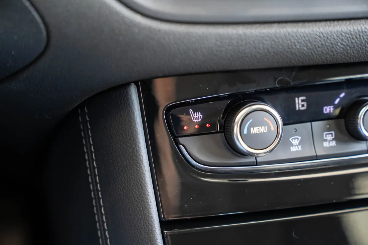 1.6 Turbo Plug-In Hybrid 4x4 Business Elegance | Trekhaak | Alcantara | Stoel & Stuurverwarming | Camera | Climate Controle | Navigatie | Apple Carplay & Android Auto |