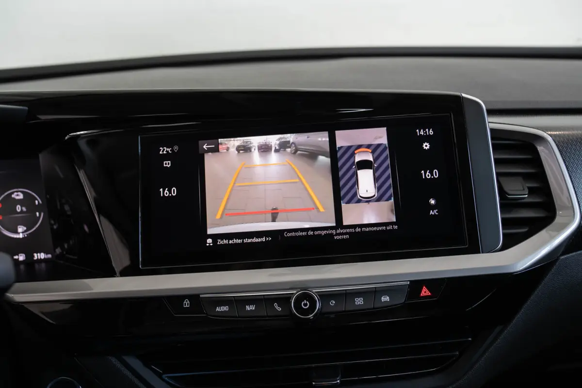 1.6 Turbo Plug-In Hybrid 4x4 Business Elegance | Trekhaak | Alcantara | Stoel & Stuurverwarming | Camera | Climate Controle | Navigatie | Apple Carplay & Android Auto |