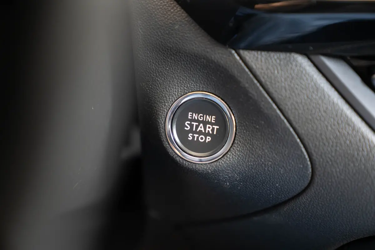 1.6 Turbo Plug-In Hybrid 4x4 Business Elegance | Trekhaak | Alcantara | Stoel & Stuurverwarming | Camera | Climate Controle | Navigatie | Apple Carplay & Android Auto |