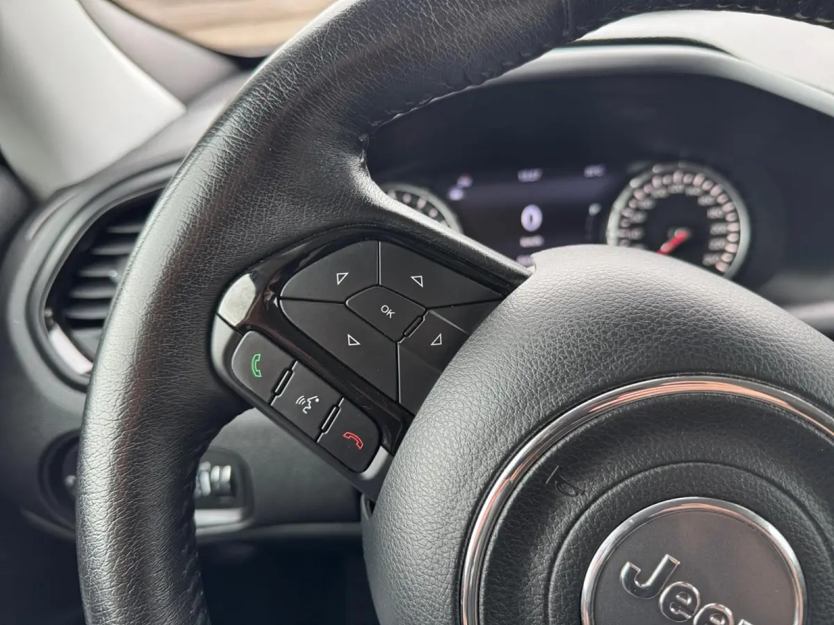 1.4 MultiAir Aut6 Night Eagle ✅ ACC ✅ CarPlay ✅ Navi