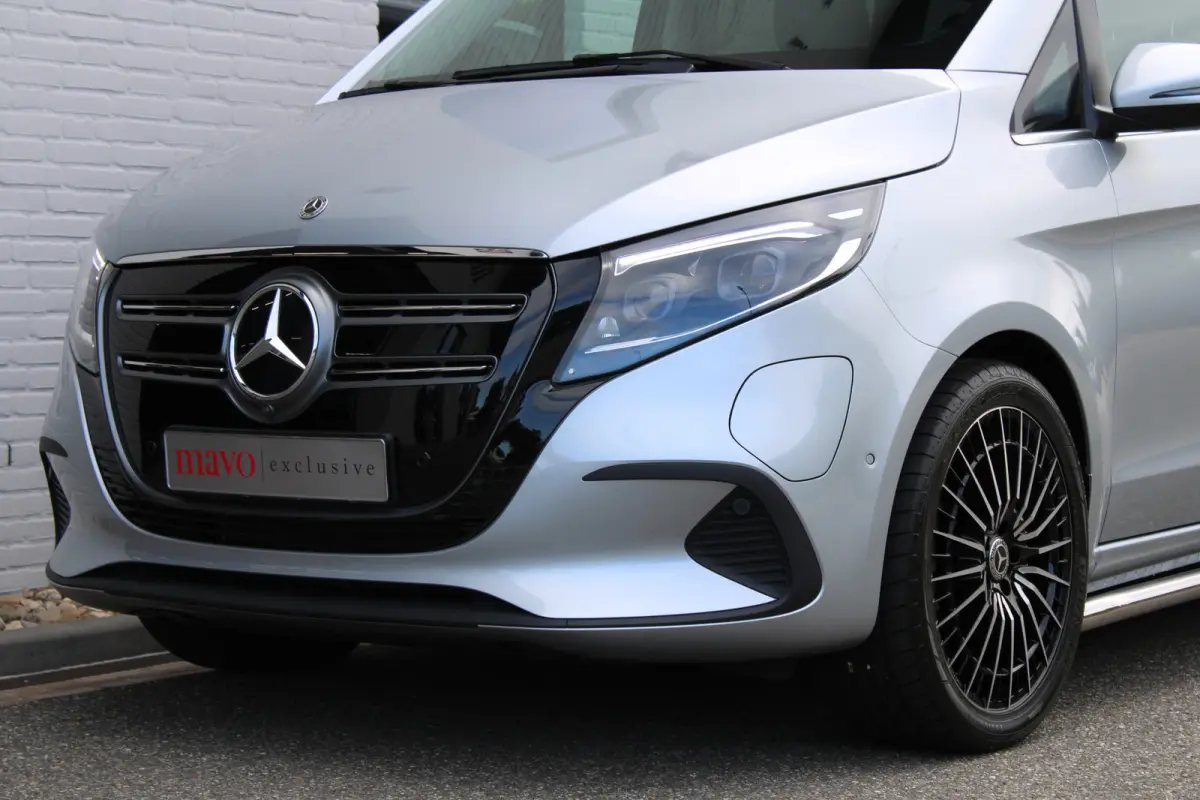 300 L3 / Extra Lang / 7-Persoons / 2x Elec Schuifdeur / Burmester / 360 Camera / Vol Opties / NIEUWSTAAT