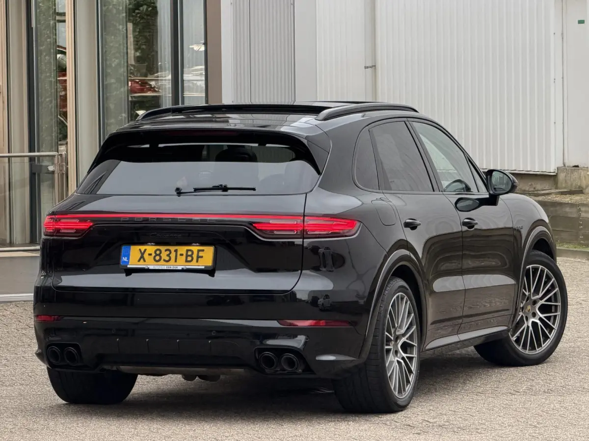3.0 E-Hybrid Platinum Edition | Sport Uitlaat/Adapt.Cruise/Luchtvering/360° Camera/Head-Up/BTW