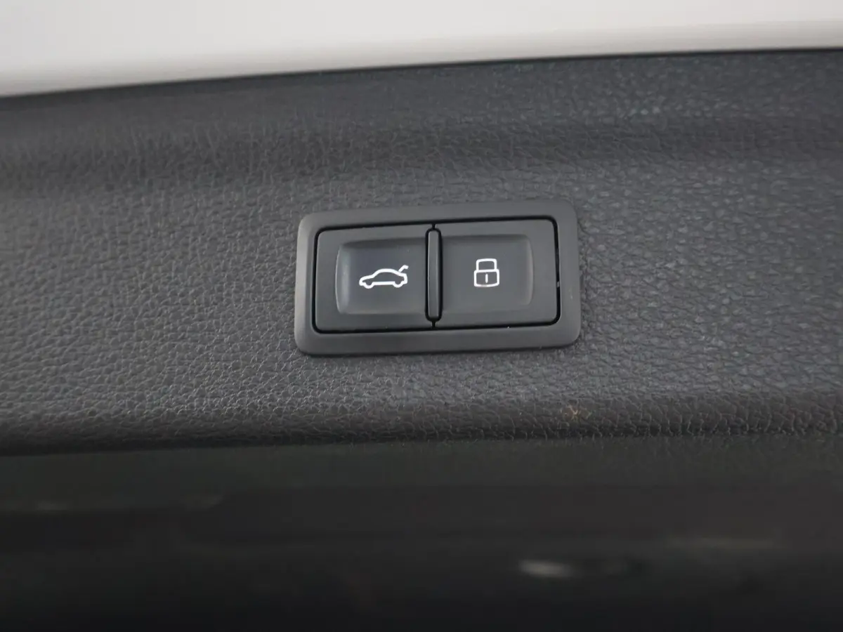 40 TFSI 190 PK QUATTRO 3X S-LINE + TREKHAAK | ADAPTIVE CRUISE | VIRTUAL COCKPIT | STOELVERW.