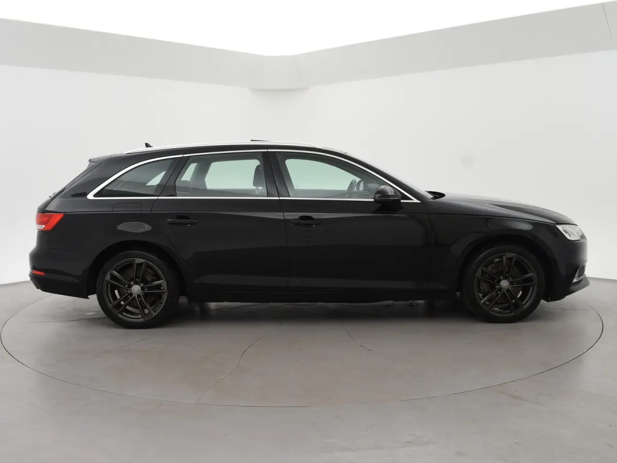 40 TDI 190 PK AUT. + PANORAMA | AFN. TREKHAAK | LEDER SPORTINTERIEUR | APPLE CARPLAY | STOELVERW.