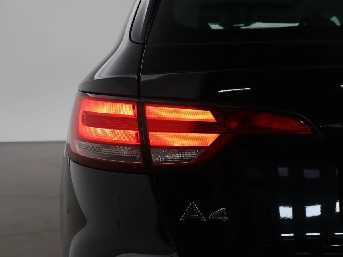40 TDI 190 PK AUT. + PANORAMA | AFN. TREKHAAK | LEDER SPORTINTERIEUR | APPLE CARPLAY | STOELVERW.