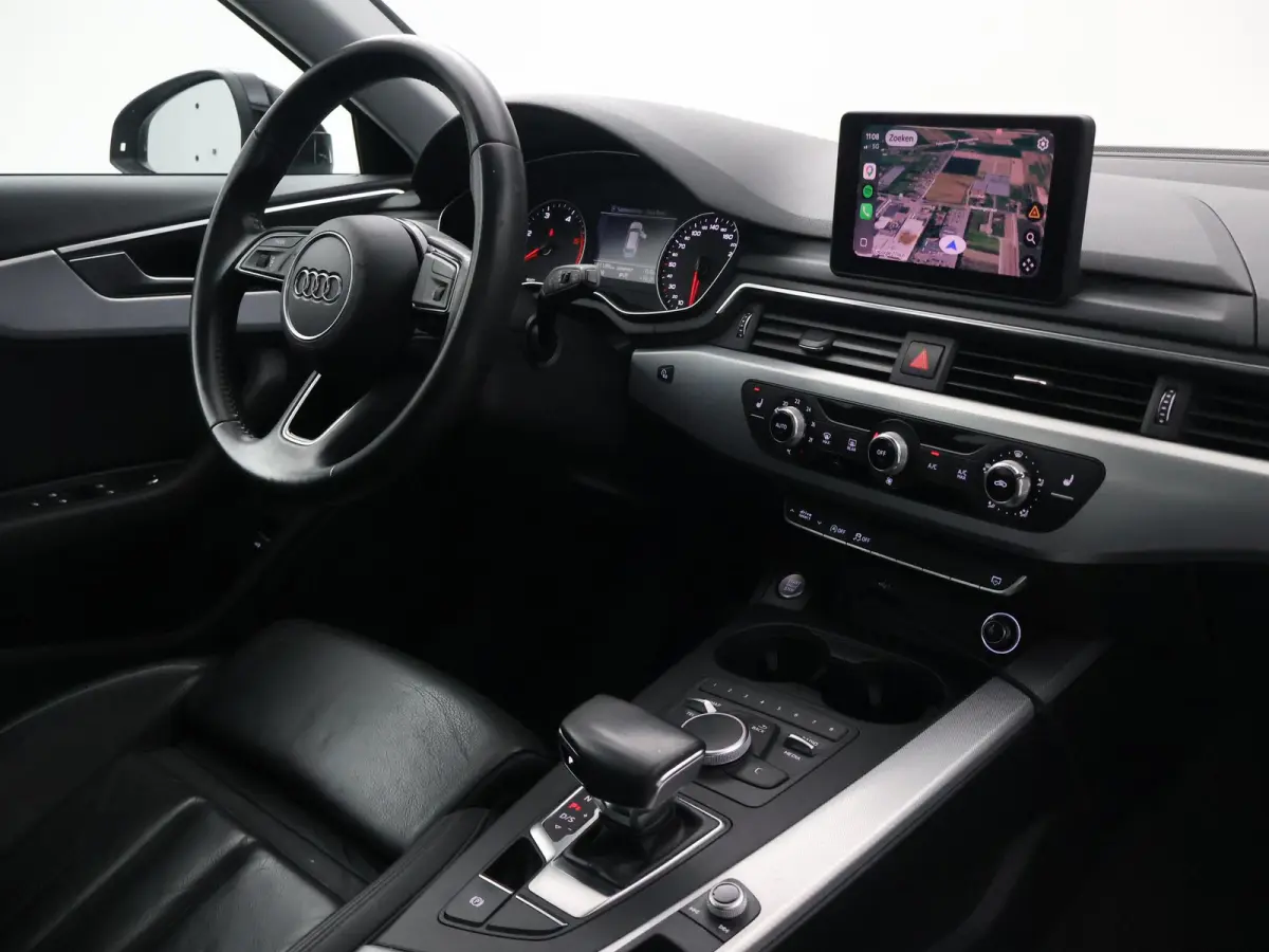 40 TDI 190 PK AUT. + PANORAMA | AFN. TREKHAAK | LEDER SPORTINTERIEUR | APPLE CARPLAY | STOELVERW.