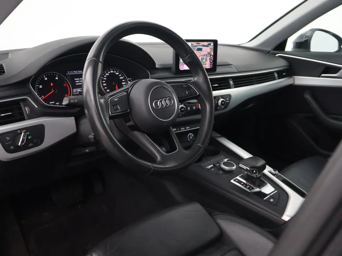 40 TDI 190 PK AUT. + PANORAMA | AFN. TREKHAAK | LEDER SPORTINTERIEUR | APPLE CARPLAY | STOELVERW.