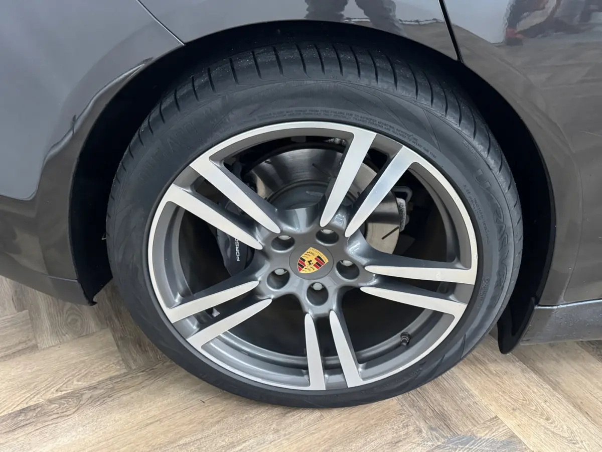 3.6 4|SCHUIFDAK|BOSE|INRUIL MOGELIJK|