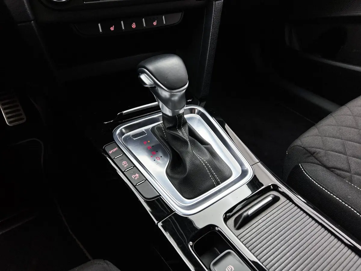1.4 T-GDI GT-Line CAMERA | NAVI & CARPLAY | WINTERPACK