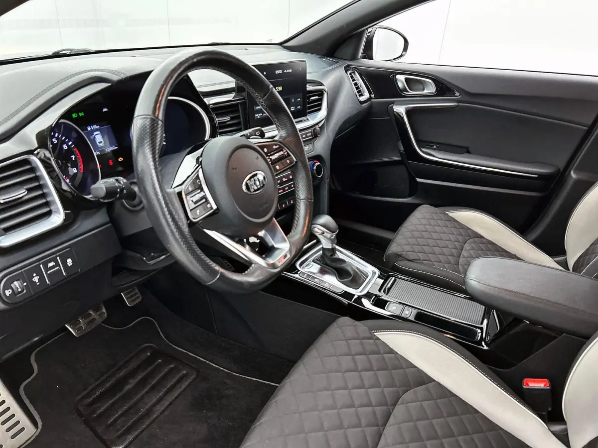 1.4 T-GDI GT-Line CAMERA | NAVI & CARPLAY | WINTERPACK