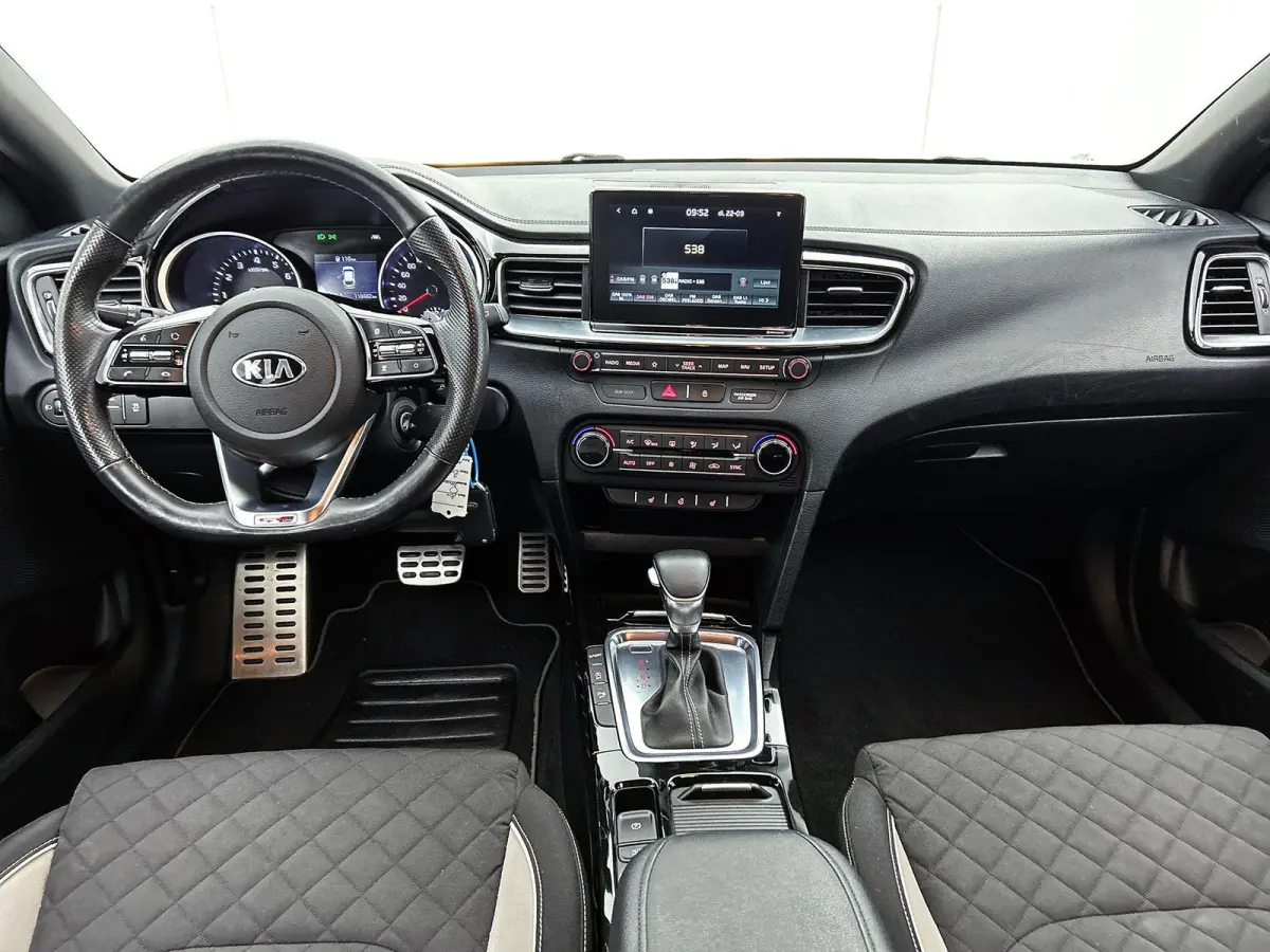 1.4 T-GDI GT-Line CAMERA | NAVI & CARPLAY | WINTERPACK