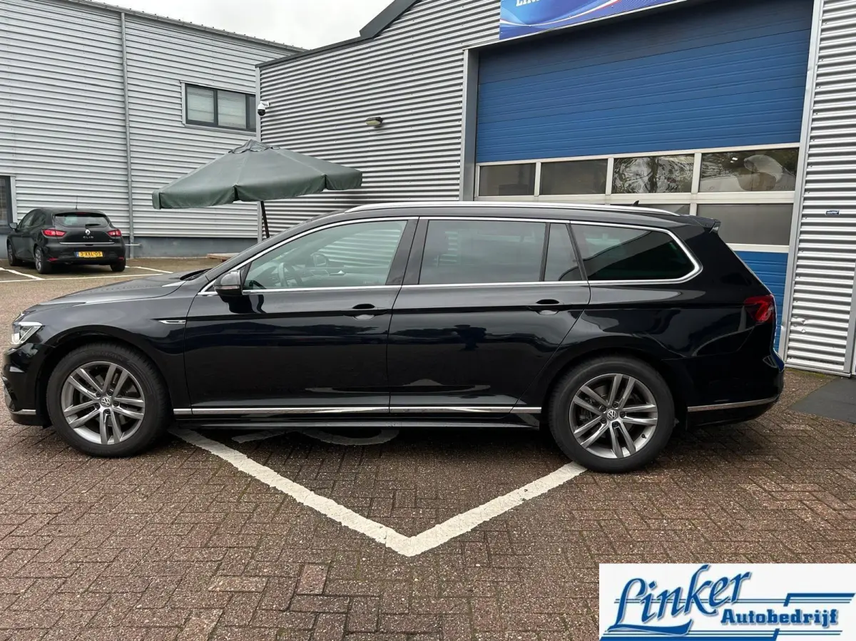 2.0 TDI Highline Business R-Line| Leder| Trekhaak|