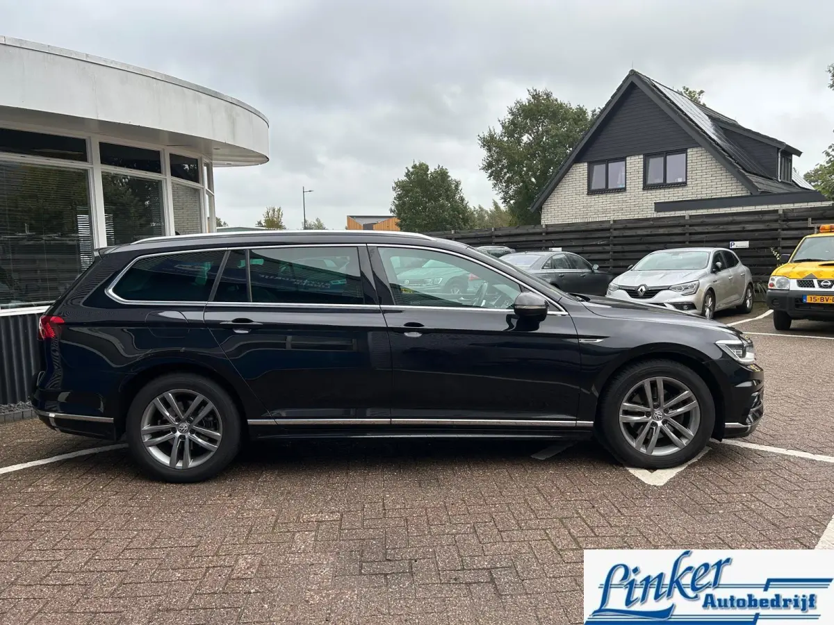 2.0 TDI Highline Business R-Line| Leder| Trekhaak|