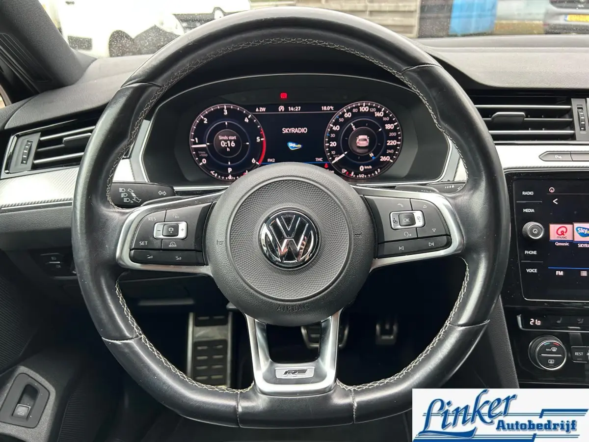 2.0 TDI Highline Business R-Line| Leder| Trekhaak|